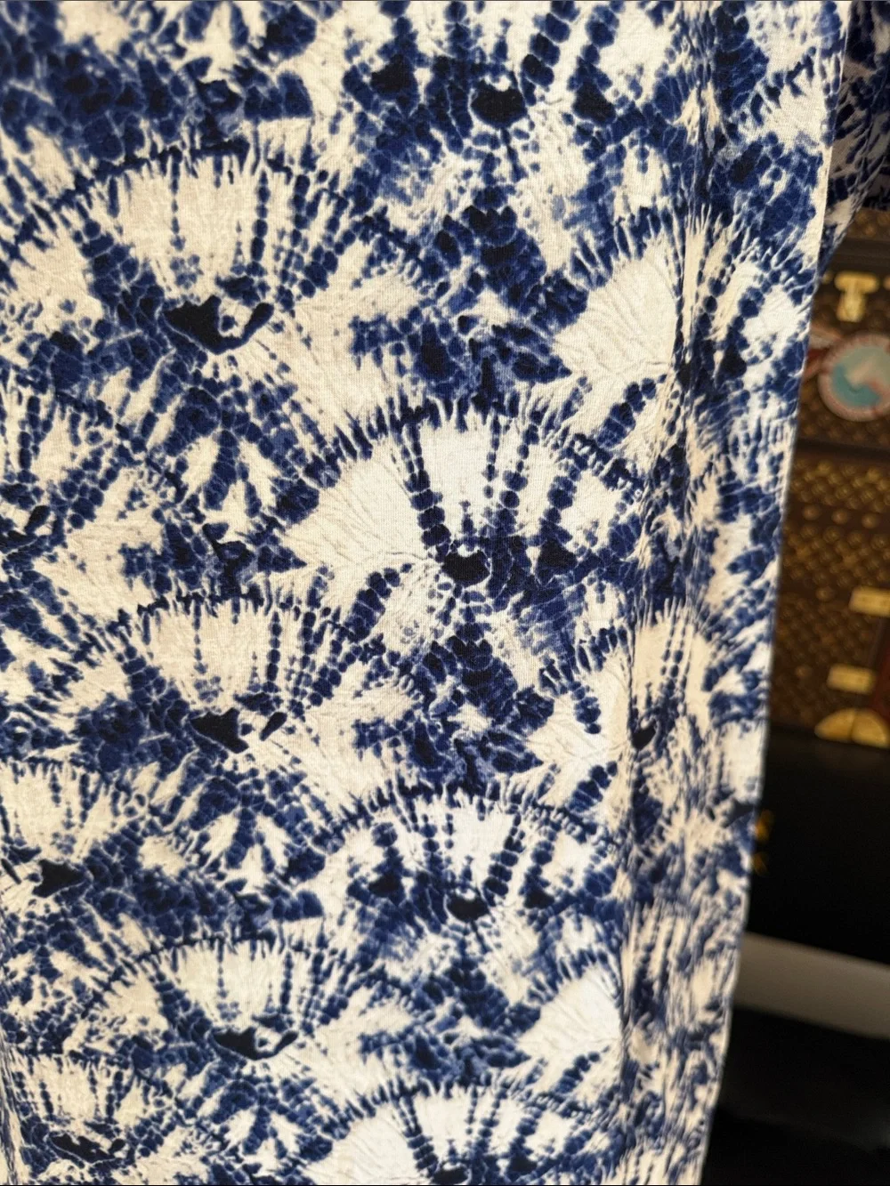 MICHAEL Michael Kors Blue-and-White Floral Cold-Shoulder Shift Dress